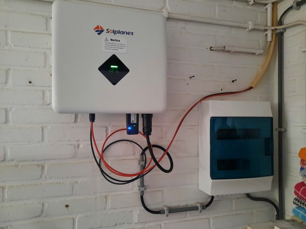 Omvormer zonnepanelen